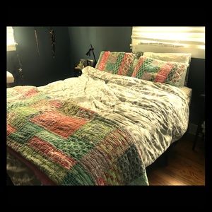 PB Teen Patchwork Quilt and Sham set